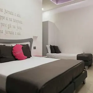 Nunu Nápoly