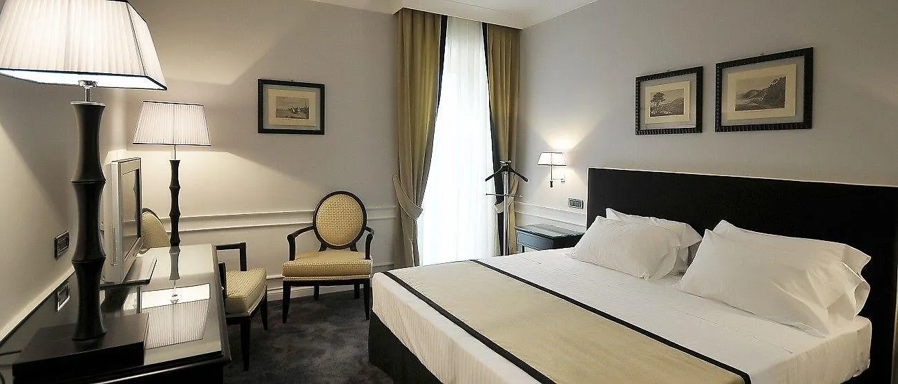 Grand Hotel Oriente Неаполь