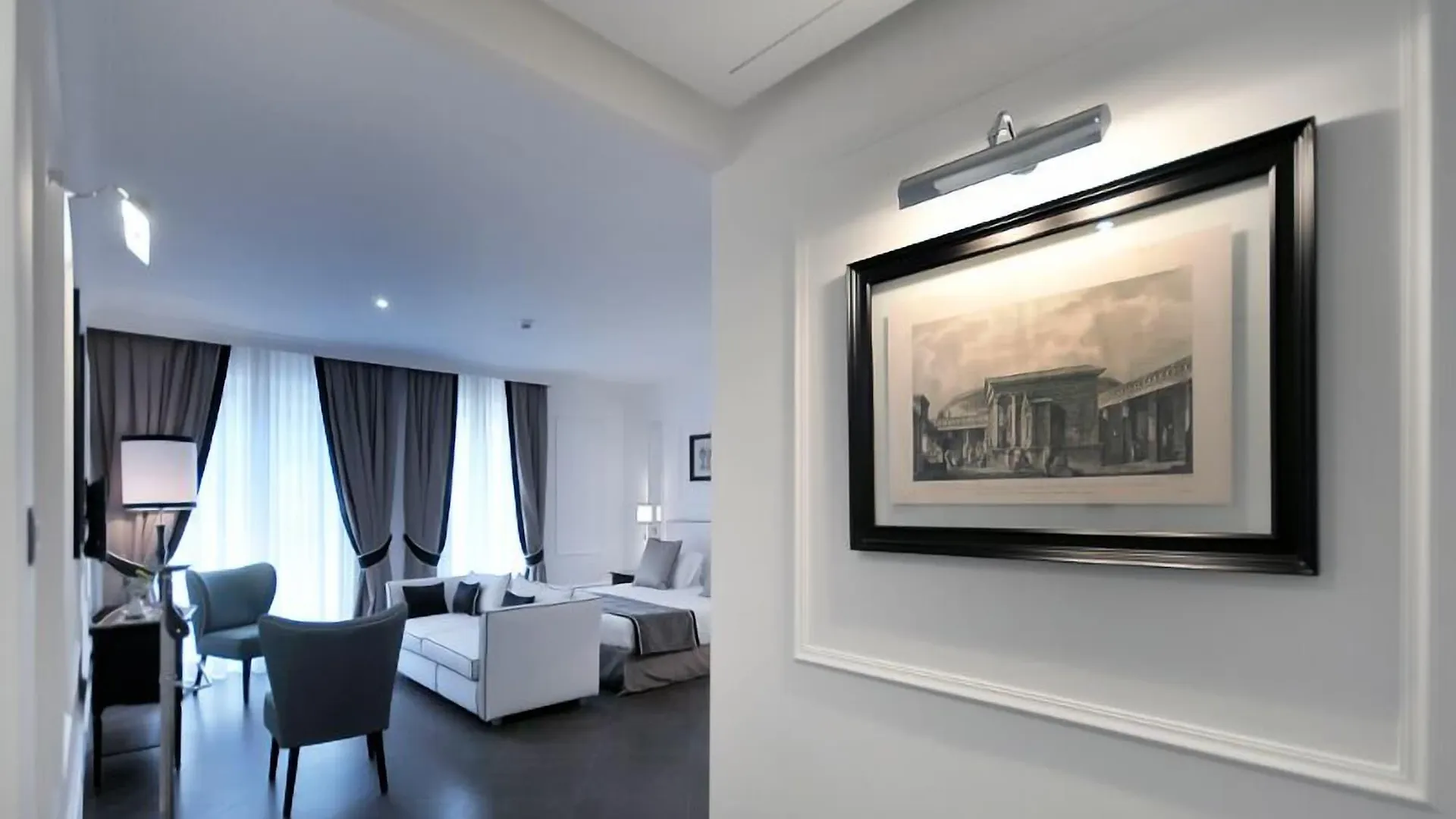 ****  Grand Hotel Oriente Неаполь Италия